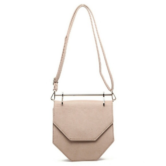 Handbags - Hexagon Hardware Crossbody